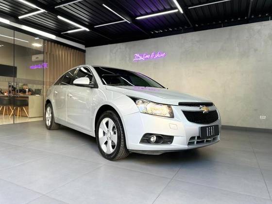 CHEVROLET CRUZE 1.8 LT 16V FLEX 4P MANUAL